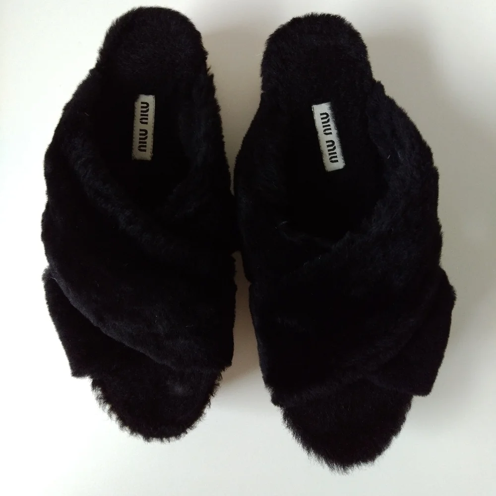 - Miu Miu Shearling Espadrilles. Size 7. Excellent Condition.